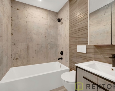 475 Grand Street - Photo Thumbnail 7