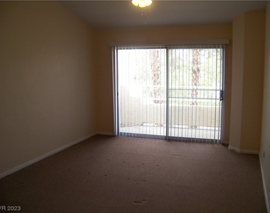 7832 Bluewater Drive - Photo Thumbnail 15