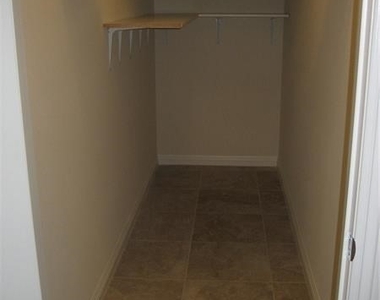 1117 Jesse Harbor Avenue - Photo Thumbnail 7