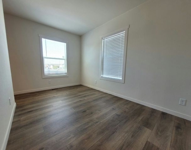 6105 E. Sahara Ave. - Photo Thumbnail 7