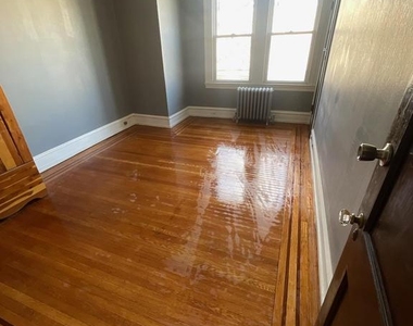 1924 W Venango St W - Photo Thumbnail 2