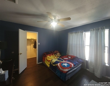 9514 Winding Elm Pl - Photo Thumbnail 14