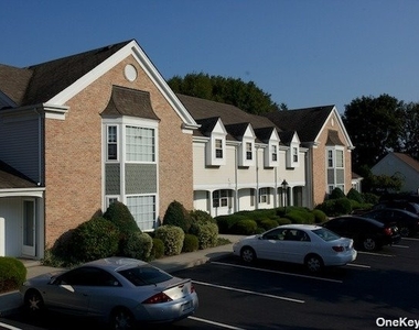 32 Sylvan Lane - Photo Thumbnail 0