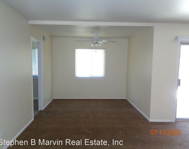 43736 Fern Ave - Photo Thumbnail 2