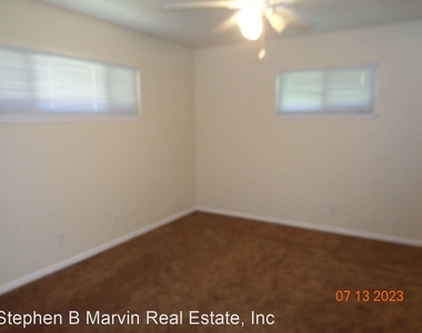 43736 Fern Ave - Photo Thumbnail 11