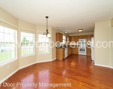 8617 Coppel Ln - Photo Thumbnail 20