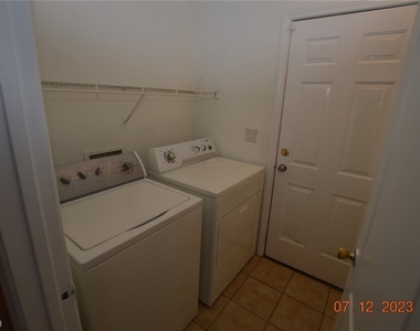 2512 W San Miguel Avenue - Photo Thumbnail 34