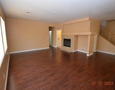 2512 W San Miguel Avenue - Photo Thumbnail 7