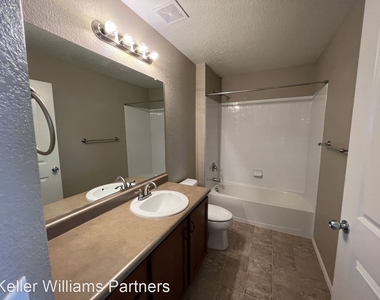 6830 Whitebark Ln - Photo Thumbnail 14