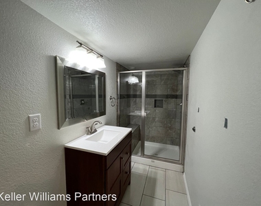 6830 Whitebark Ln - Photo Thumbnail 20