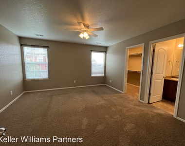 6830 Whitebark Ln - Photo Thumbnail 9