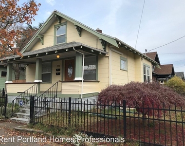 1735 Ne Sumner Street - Photo Thumbnail 28