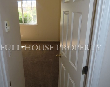 3440 Arrowhead St. - Photo Thumbnail 11