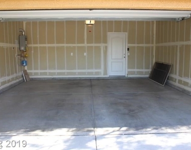 10606 Sand Mountain Avenue - Photo Thumbnail 20