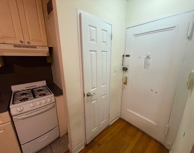 83-10 118th Street - Photo Thumbnail 4