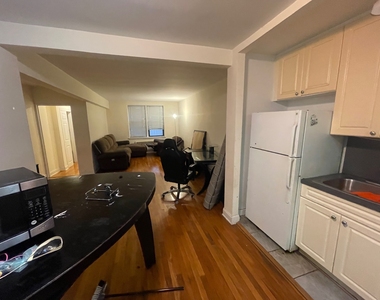 83-10 118th Street - Photo Thumbnail 2