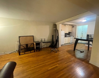 83-10 118th Street - Photo Thumbnail 11