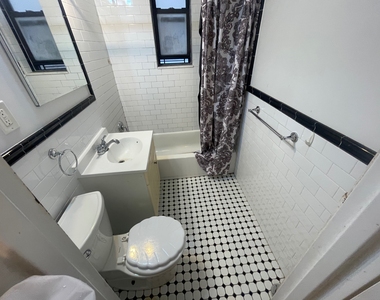 83-10 118th Street - Photo Thumbnail 13