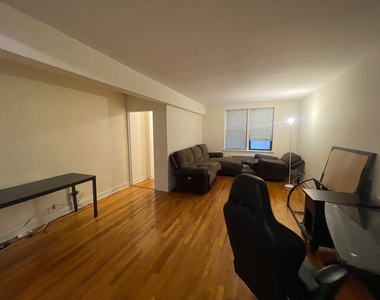 83-10 118th Street - Photo Thumbnail 6