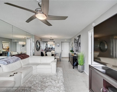 531 N Ocean Blvd - Photo Thumbnail 15