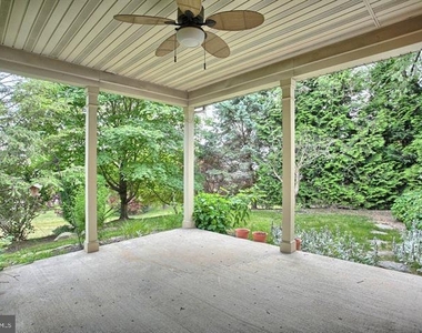 1121 Stone Creek Dr - Photo Thumbnail 29