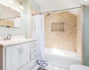 570 Flat Shoals Avenue Se - Photo Thumbnail 25