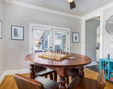 570 Flat Shoals Avenue Se - Photo Thumbnail 13