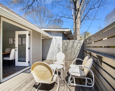 570 Flat Shoals Avenue Se - Photo Thumbnail 29