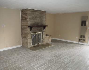 9933 W 143rd Place - Photo Thumbnail 7