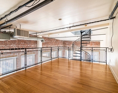253 S Broadway - Photo Thumbnail 6