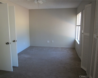 27031 Vista Encantada Drive - Photo Thumbnail 13