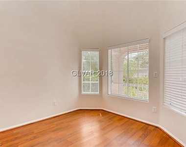 6072 Lamotte Avenue - Photo Thumbnail 1