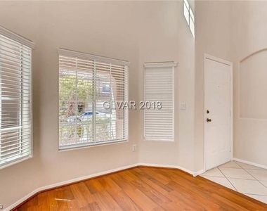 6072 Lamotte Avenue - Photo Thumbnail 2