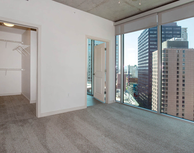 1776 Broadway - Photo Thumbnail 12