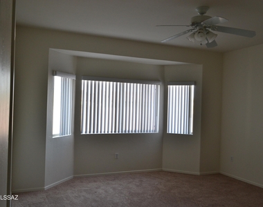 8293 N Wind Swept Lane - Photo Thumbnail 19