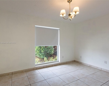 3854 Sw 118th Ct - Photo Thumbnail 15