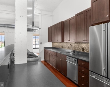 1220 Bank St - Photo Thumbnail 12