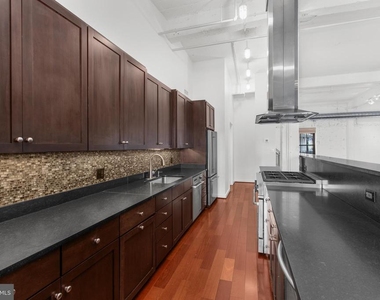 1220 Bank St - Photo Thumbnail 8
