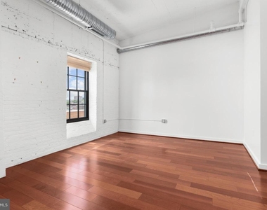 1220 Bank St - Photo Thumbnail 17
