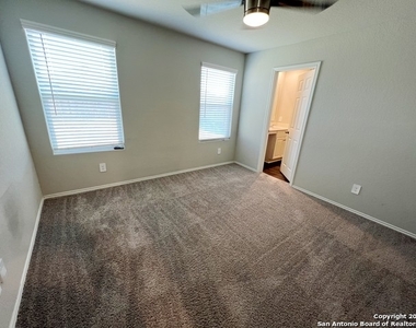 619 Pleasanton Way - Photo Thumbnail 20