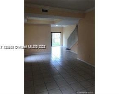 8918 W Flagler St - Photo Thumbnail 3