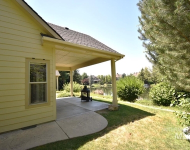 491 Willow Trace - Photo Thumbnail 32