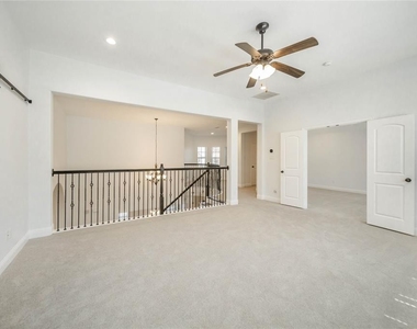 629 Springlake Way - Photo Thumbnail 29