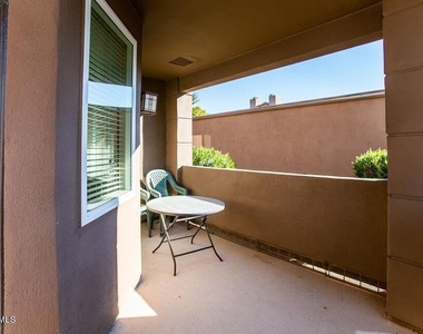 7009 E Acoma Drive - Photo Thumbnail 12