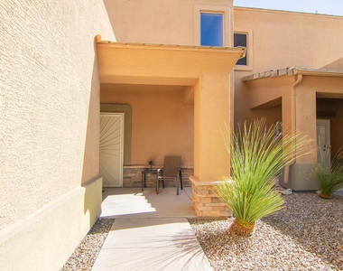 11725 N Desert Vista - Photo Thumbnail 26