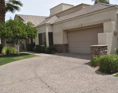 7272 E Gainey Ranch Road - Photo Thumbnail 3