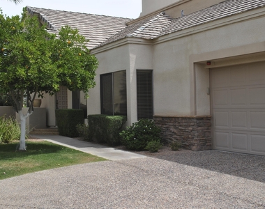 7272 E Gainey Ranch Road - Photo Thumbnail 2