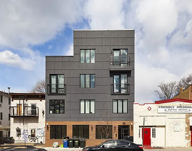 773 Lexington Avenue - Photo Thumbnail 17