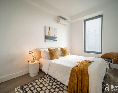 322 Grand Concourse - Photo Thumbnail 4