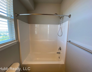 7720 Basin River Court - Photo Thumbnail 40